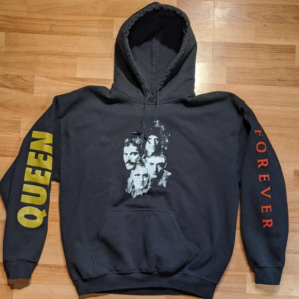 Queen Forever: Black Hoodie Sweatshirt